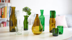 Glass objects from Cornelius Réer’s glass workshop